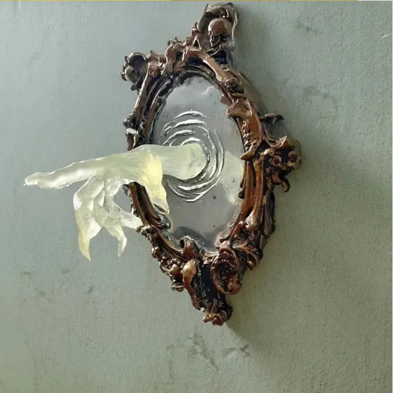 Halloween Resin Devil's Hand Wall Decoration Gohtic Ghost in The Mirror Luminous Crafts Spooky Props Home Photo Frame Decor