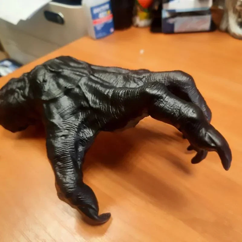Halloween Decorative Gothic Witch Hand Statue Creative Resin Decorative Hanger Hanger Wall Art Sculpture Home Decoration